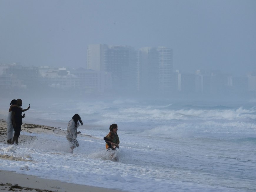 Hurricane Beryl makes landfall in Mexico after 11 killed across Caribbean