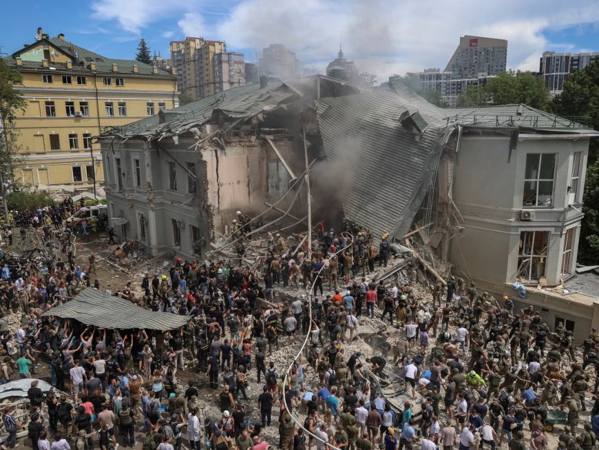 Missile hits Kyiv children’s hospital amid barrage of Russian strikes