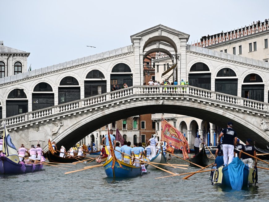 Venice entry tax failed to deter tourists, critics say