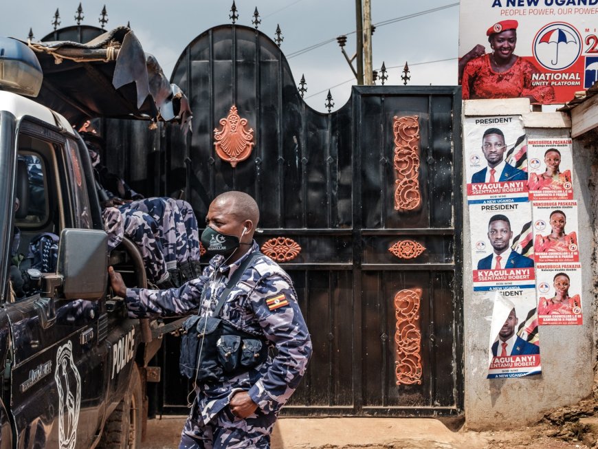 Security forces lock down Ugandan opposition’s HQ ahead of protest