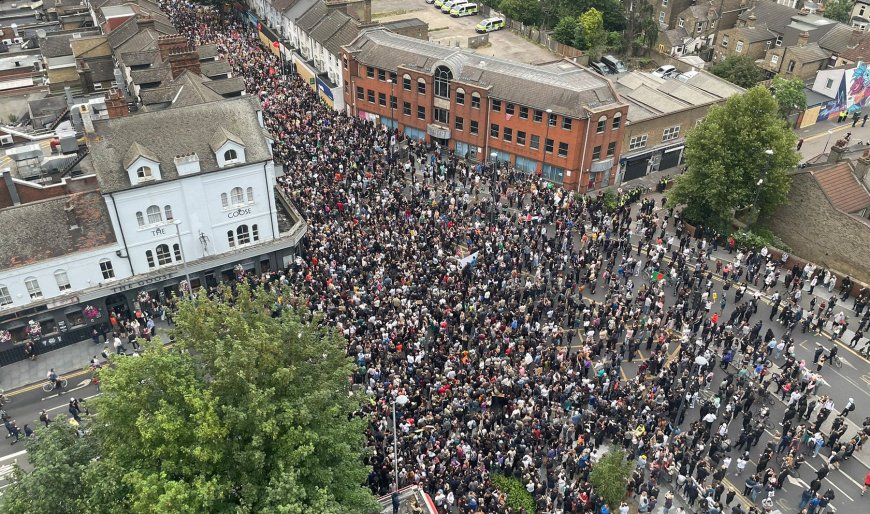 Tens of thousands of counter-protesters fill streets across UK