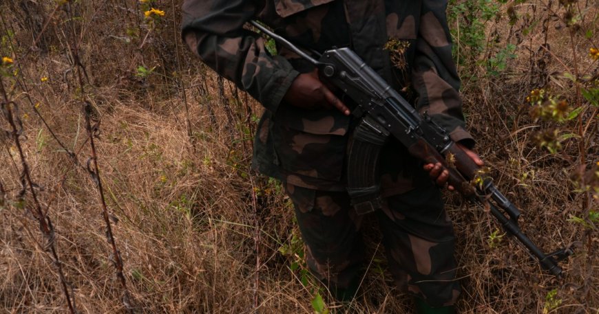 ‘We are all on the front line’: DR Congo’s young women rebels take on M23