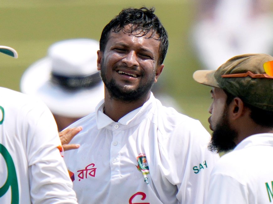 Bangladesh cricketers rally round murder accused teammate Shakib Al Hasan