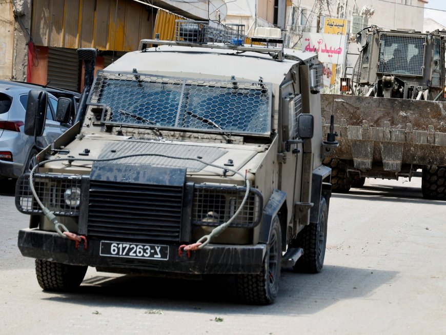 Israeli soldiers besiege Jenin as assault on West Bank enters fourth day