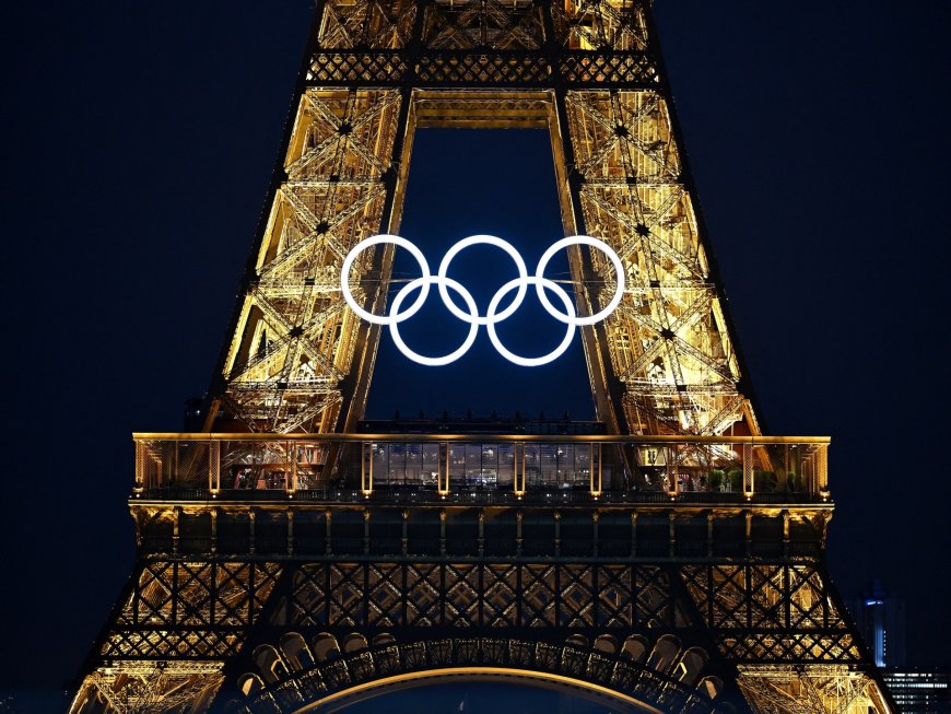 Paris mayor’s plan to keep Olympic rings on Eiffel Tower sparks criticism