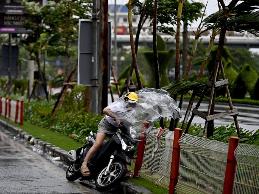 Casualties reported, airports closed as Super Typhoon Yagi hits Vietnam