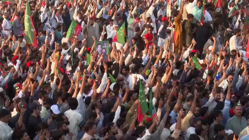 Video: Thousands protest in Pakistan to call for ex-PM Imran Khan’s release