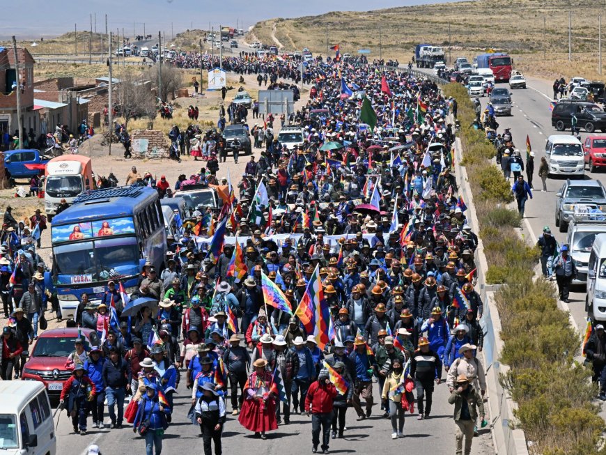 Bolivia braces for turmoil as antigovernment protesters begin march