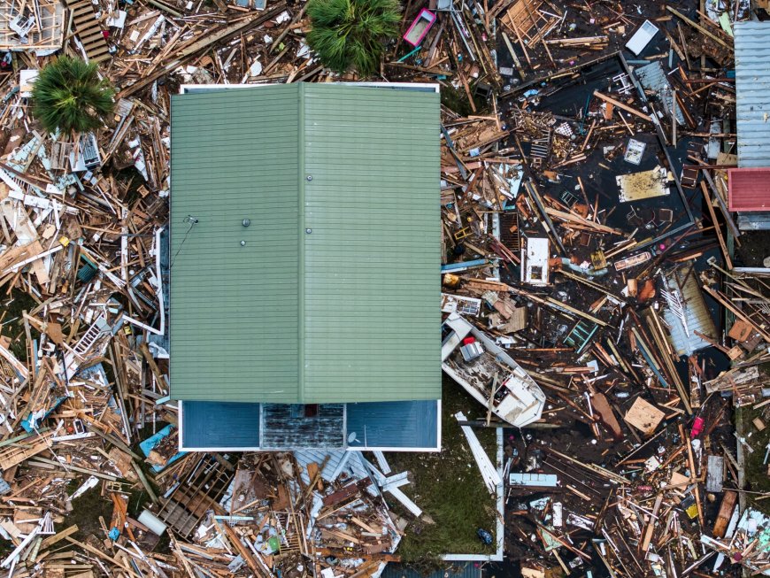 More than 100 killed by Hurricane Helene in southeastern US