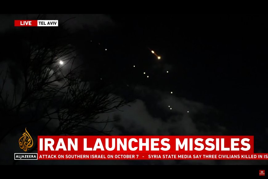 Iran launches missiles at Israel