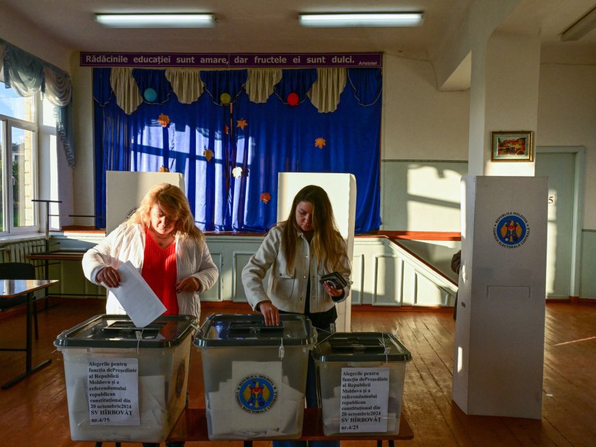 Moldova narrowly votes for EU membership amid fraud claims