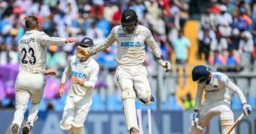 India vs New Zealand, third Test: Patel takes 11 as India lose by 25 runs