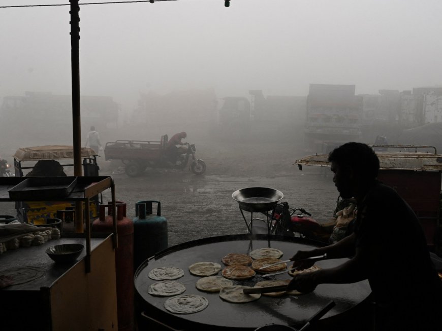 Schools to close as air pollution hits record high in Pakistan’s Lahore