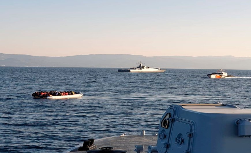 Four die in Greece after smuggler allegedly forces passengers off boat