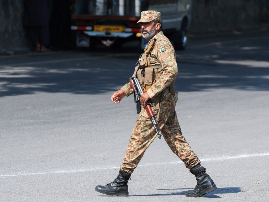 Four soldiers, two schoolchildren killed in attacks in northwest Pakistan