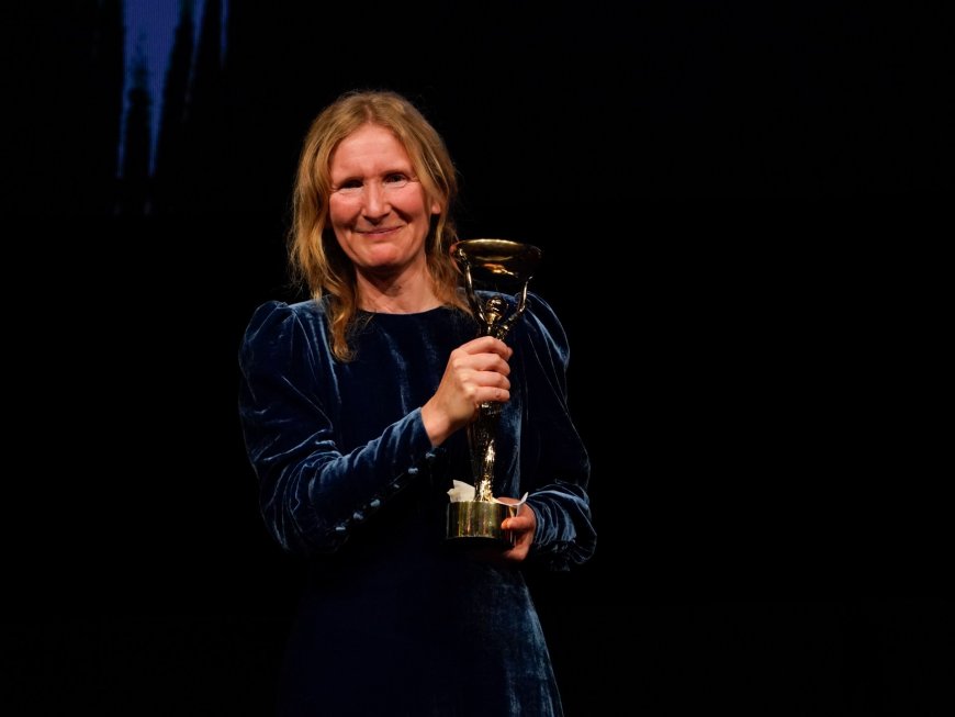 British writer Samantha Harvey wins Booker Prize for space novel Orbital