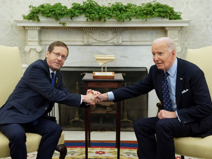 Biden deflects from journalist’s Gaza deal question