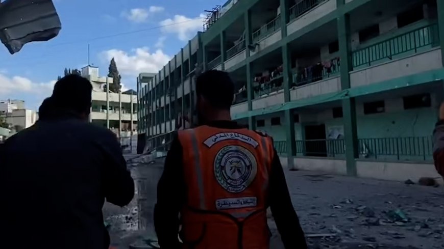 Video: Israeli military bombs school shelter in Gaza City