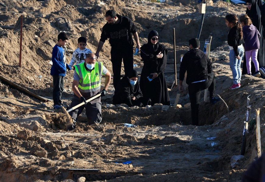 Victims of Israel-Hezbollah conflict reburied in Lebanon after ceasefire