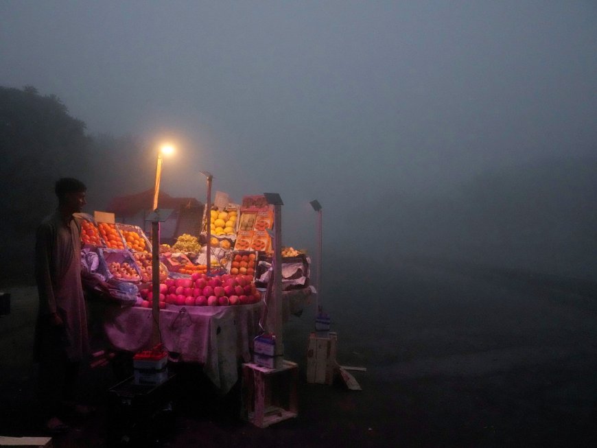 ‘Trapped inside’: The children suffocating in the smog of Lahore