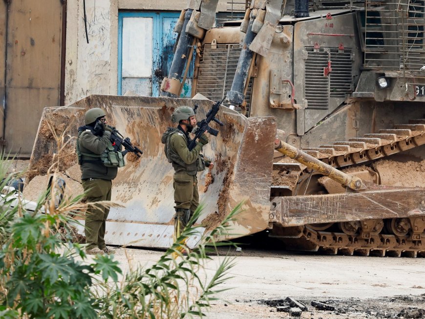 Israeli forces raid occupied West Bank as clashes continue in Jenin