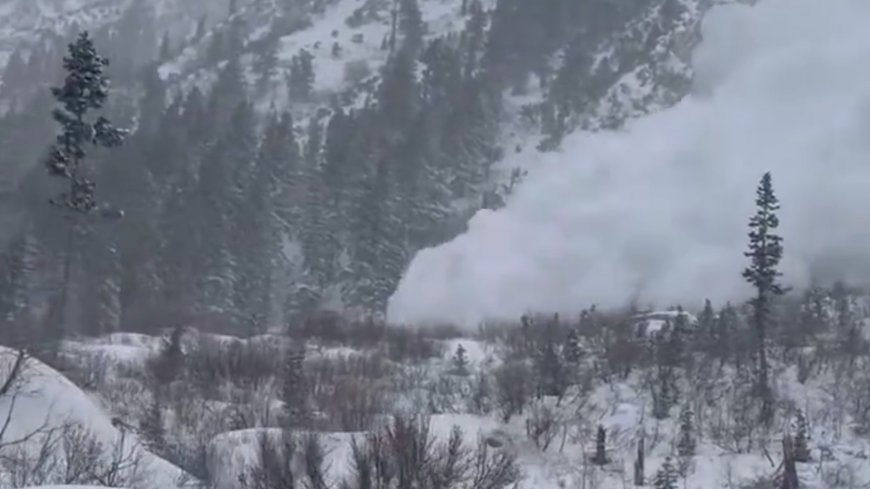 Dramatic video of an avalanche in Utah