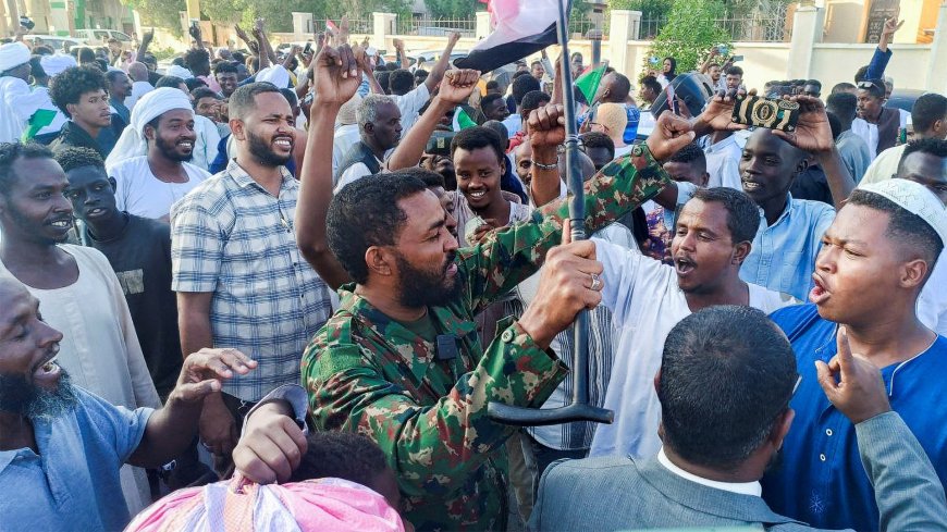 Celebrations in Sudan as army retakes key city of Wad Madani from RSF