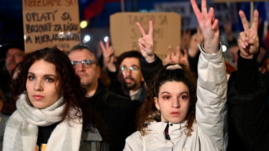 Protests in Slovakia after Prime Minister Fico tilts towards Russia