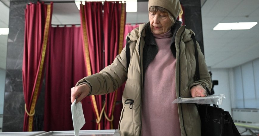 Voting under way in Belarus with Lukashenko set to extend 30-year rule